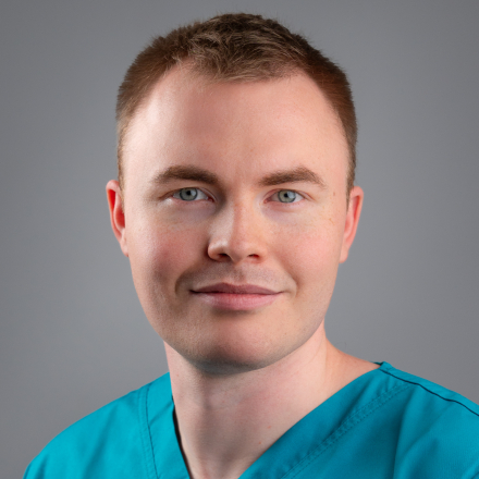 Dr. Bálint Péter