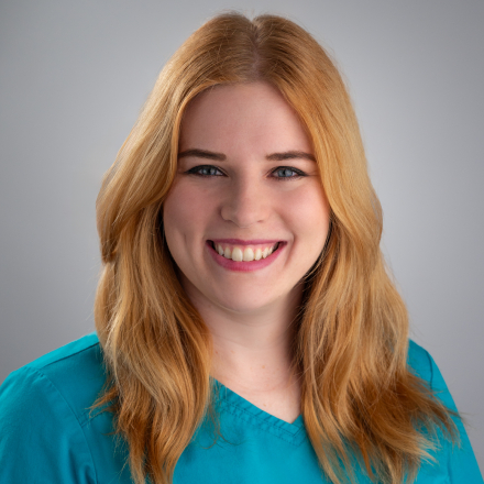Dr. Fanni Baji-Gál